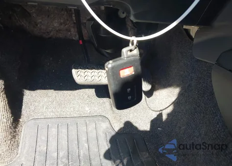 2012 Toyota Prius C Three z USA, uszkodzony, nr VIN JTDKDTB34C1019171